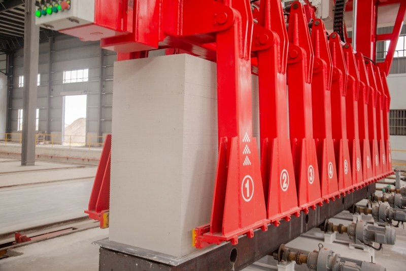 Penyebab Watermark ing Produksi Blok Beton Aerasi lan Hubungane karo Peralatan